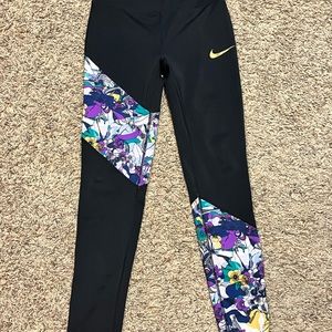 Youth Nike dry-fit leggings